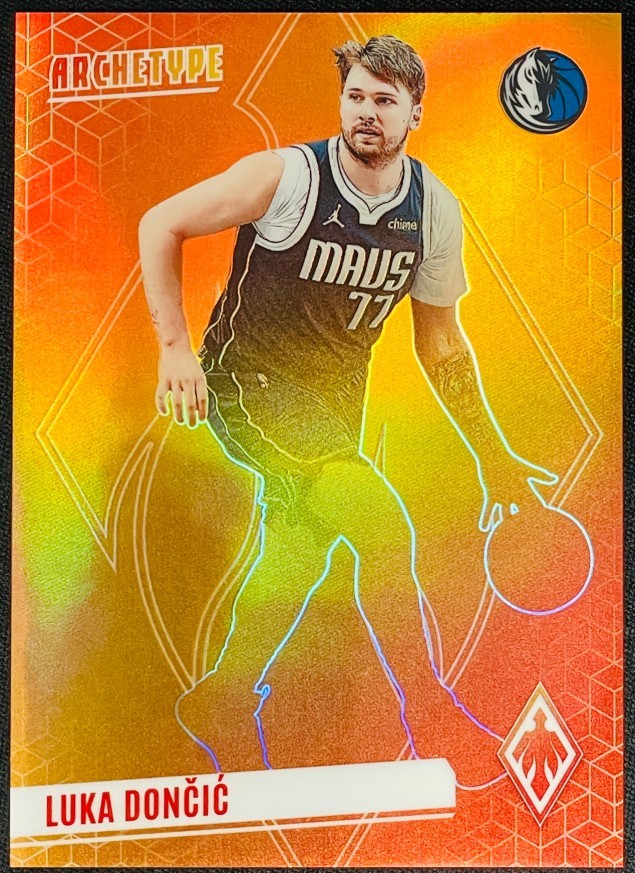 Luka Doncic 2023-24 Panini Phoenix Archetype SSP Case Hit #11