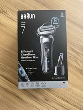 Braun Series 7 72-G7200CC Electric Shaver, SmartCare Center, +1 Attachment Grey