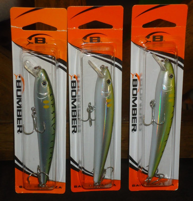Lot of 3 Bomber Bait Bonanza 4.5'' Minnows Jerkbait Silver with Green Back NEW