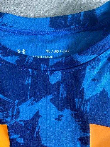 Under Armour Boys/ Youth Short Sleeve Loose Fit Tech Print Shirt Black Or Blue - Picture 3 of 8