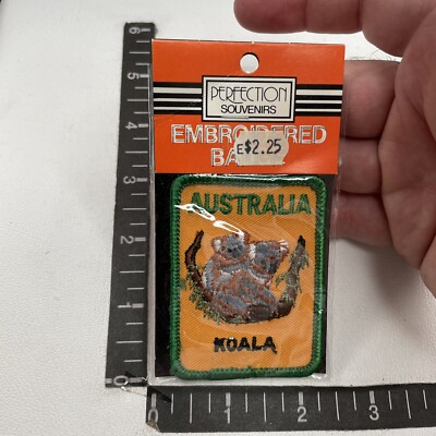 In Package Green Border Mom & Baby Koala Australia Patch 09R5