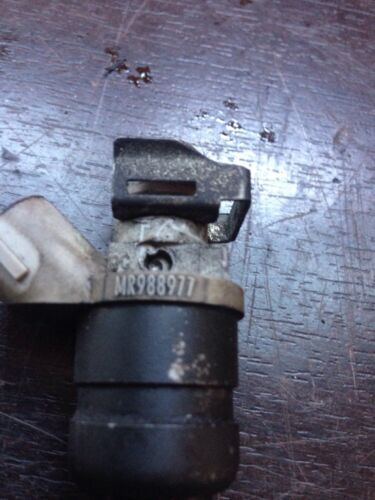 Injector Mr988977 For Mitsubishi Colt 1.5 Petrol 2003- 2009 Year - Picture 3 of 7