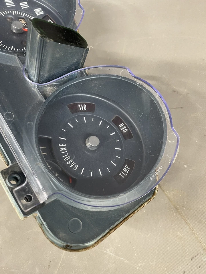 Pontiac GTO 1968-1972 LeMans Tempest Grand Prix calibre racimo velocímetro gas original Foto 3 de 4