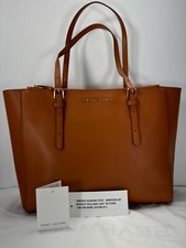 MARC JACOBS NY-NWT $350.00       64 YEARS IN BEVERLY HILLS CA -FILM STAR READY !