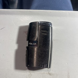 Xikar vitara  dual torch flame cigar lighter