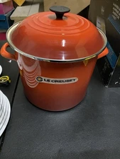 Le Creuset Stock pot 12 qt Enamel on Steel Cerise