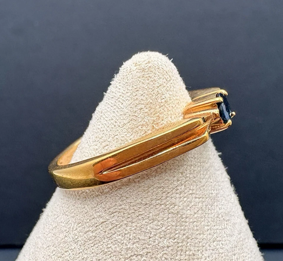 Anillo Vintage Avon 18K HGE Tono Oro Zafiro Azul Corte Redondo Cristal Talla 8 Foto 2 de 4
