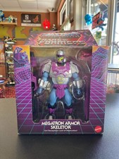MATTEL Masters Of The Universe X Transformers Megatron Armor Skeletor Action Fig