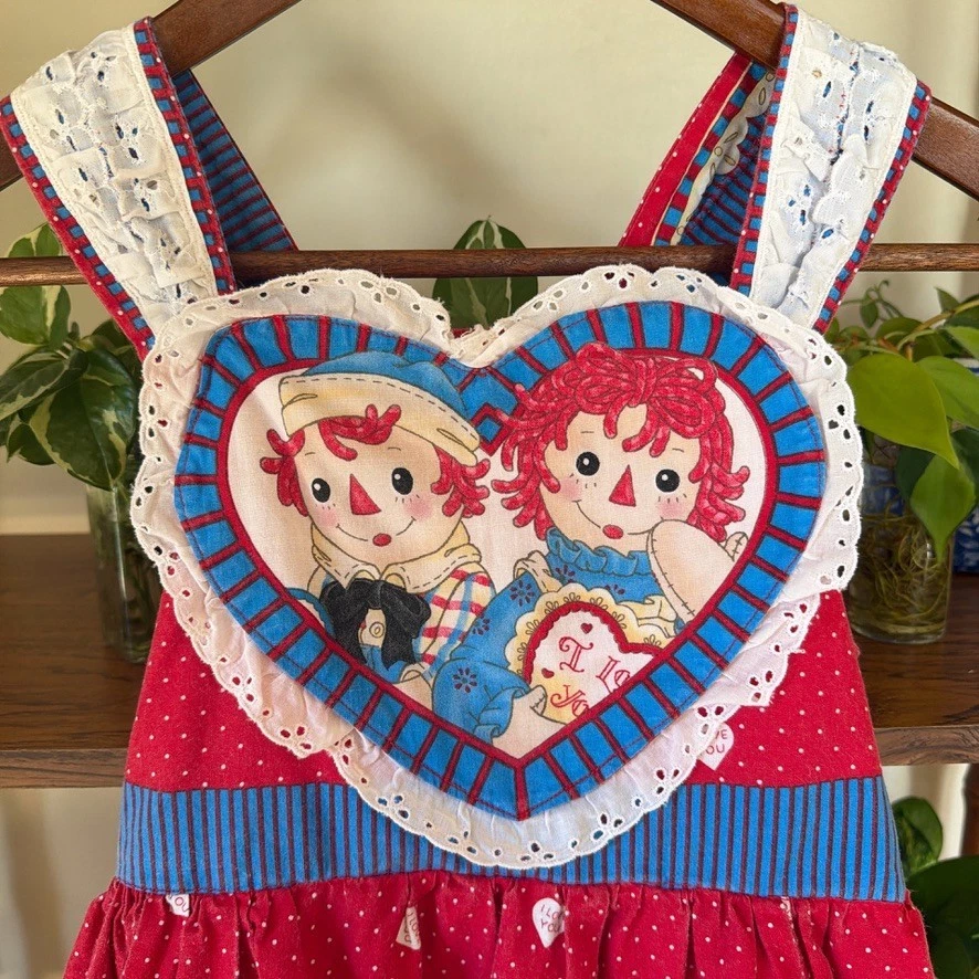 Vestido De Colección Niños Raggedy Ann & Andy Daisy Kingdom I love You Día de San Valentín Foto 4 de 4