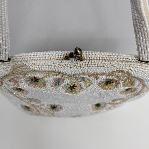 Sac à main vintage micro graines perles brodées fait main Belgique TLC - Photo 6/11