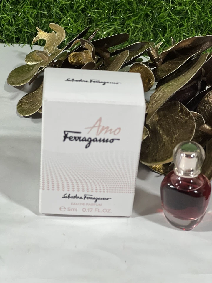 Amo Ferragamo Salvatore Ferragamo, Belleza Miniatura 5 Ml Foto 2 de 3