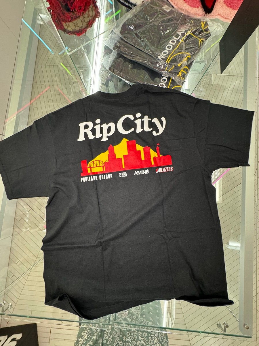 Mitchell Ness Amine x Portland Trail Blazers Size Medium Large