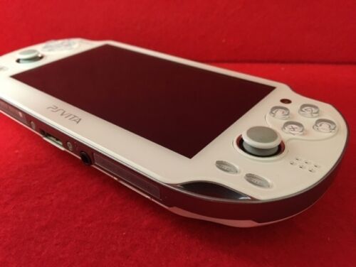 USED PS Playstation vita Wi-Fi model CRISTAL WHITE PCH-1000 ZA02 F/S Japan
