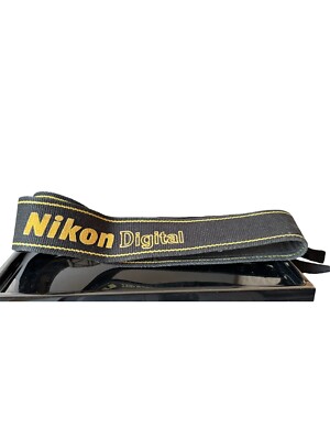 #R0038 - Original Nikon Digital  Nikkor Kamera Tragriemen, Camera Strap, Riemen