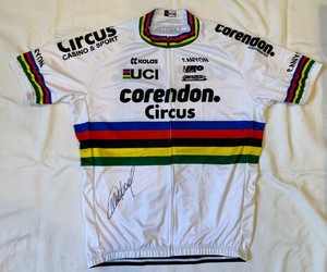 corendon circus cycling jersey