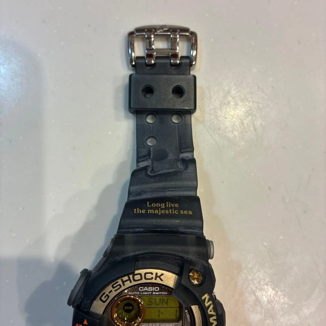 Casio G-Shock Frogman DW-9902GWC-8JR W.C.C.S. Reloj limitado titanio oro negro