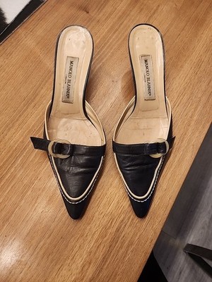 Manolo Blahnik Pumps 38.5 Dunkelblau