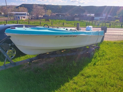 16 Foot Fishing Boat