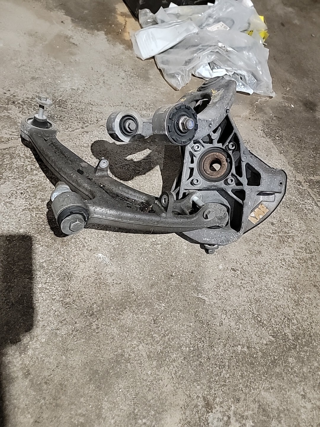2011 Aston Martin Db9 Front Left Driver Spindle Knuckle Hub Control Arm Oem