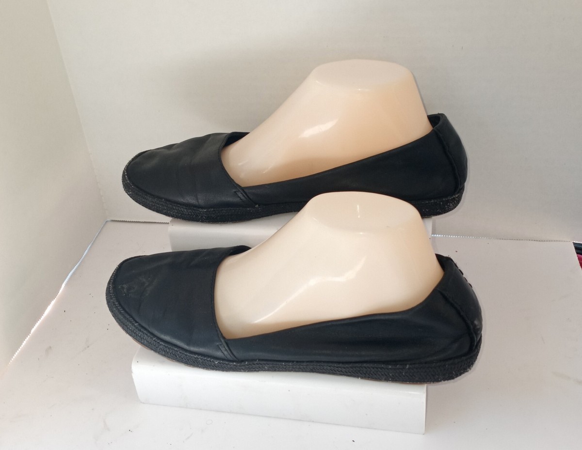UGG Australia Black Leather Loafers 1005804 Women Size US  display picture 1