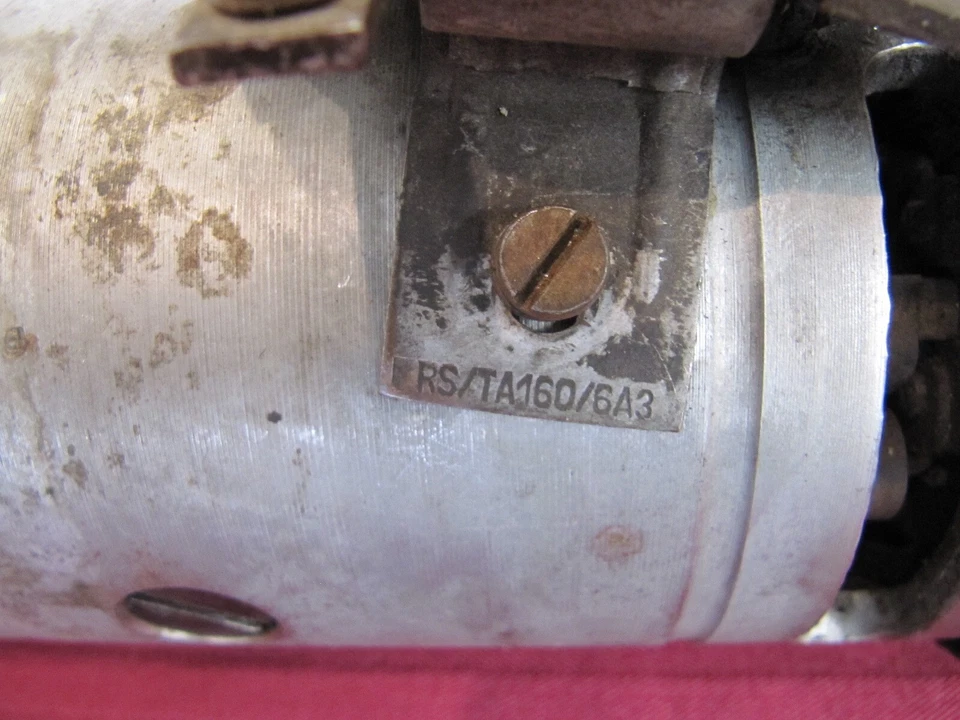 Bosch Porsche 356 PreA 1954 VW generador LJ/REF160/6/2500L13 y regulador redondo Foto 4 de 4