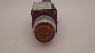 ALLEN BRADLEY 800MR-P16AS PILOT LIGHT SMALL ROUND AMBER 110-120V 50-60 HZ SER.D