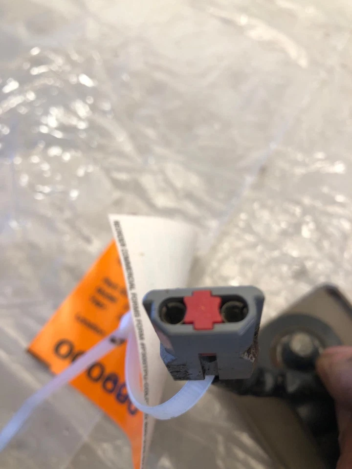 2001 - 2003 JAGUAR S-TYPE передний ремень безопасности пряжка водитель левая сторона LH OEM - Изображение 3 из 4