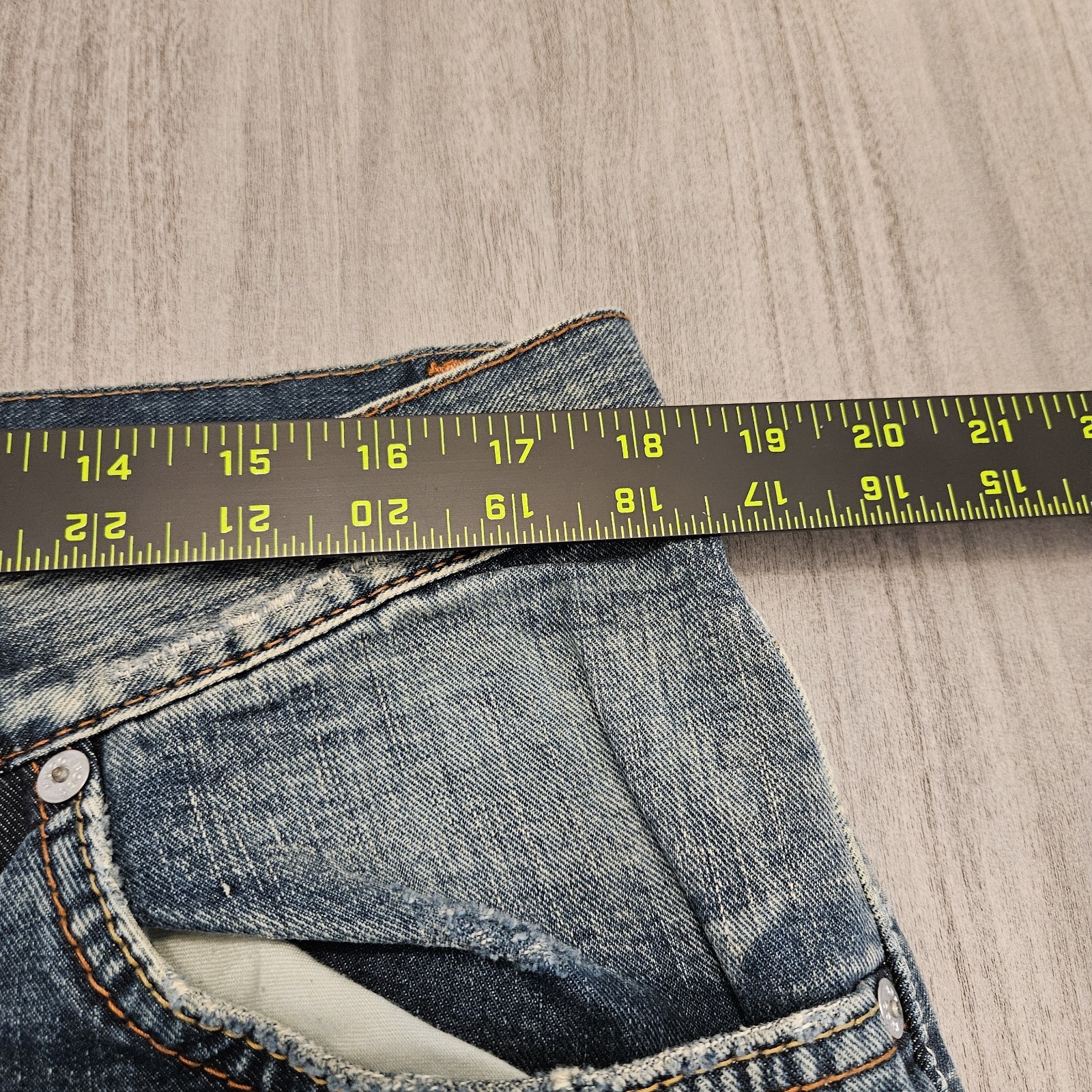 Hugo Boss HB83 Button Fly Jeans Men's 36x34 Flap Pockets Med Blue Distressed  thumbnail 4