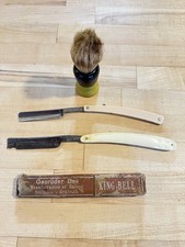 Antique straight razor lot .