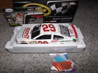 1/24 KEVIN HARVICK #29 BELL HELICOPTER RICHMOND WIN 2013 ACTION NASCAR DIECAST