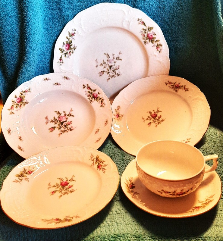 Rosenthal 6 Piece Place Setting with Roses Classic Germany China Dishes Lot 3