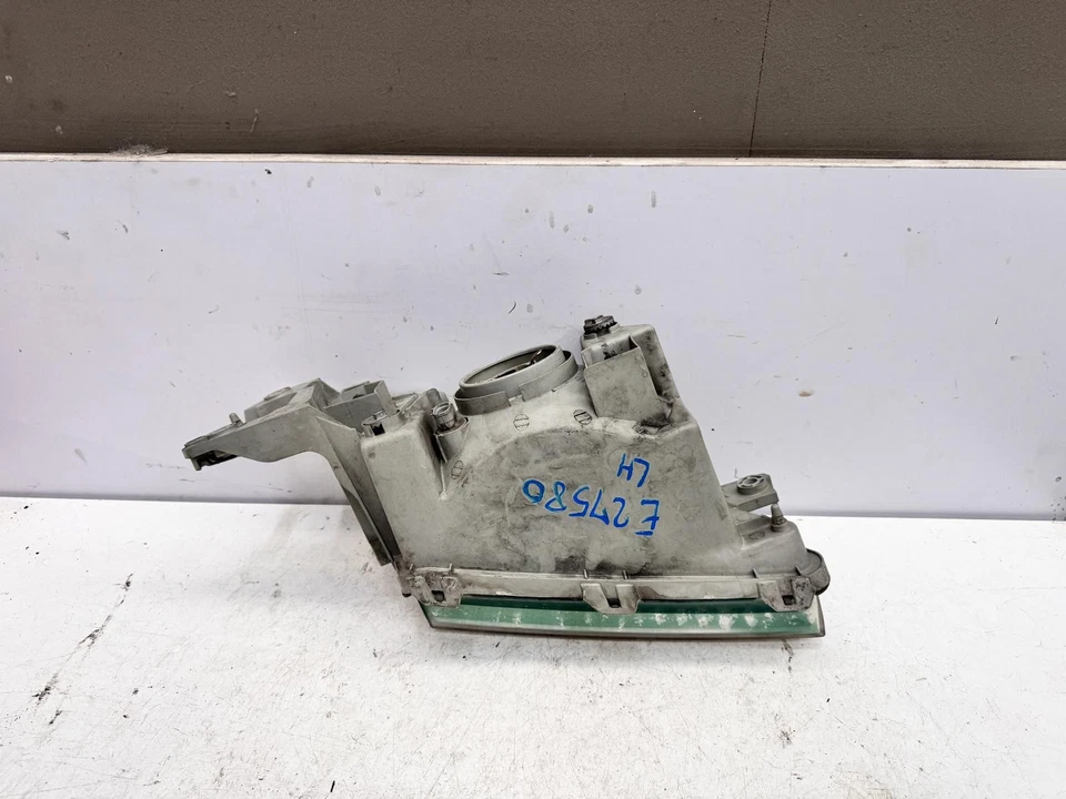 Ford Laser Left Head Light KN 02/1999-09/2002 - image 3 of 4