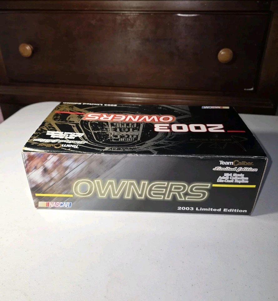 Autógrafo de propietarios de Team Caliber 2003 Kurt Busch #97 Rubbermaid diecast 1/24 Foto 3 de 4