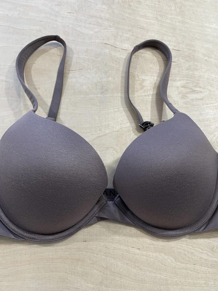 Sujetador con copa almohada SPANX by Sara Blakely para mujer talla 36B marrón con aros acolchado Foto 3 de 4