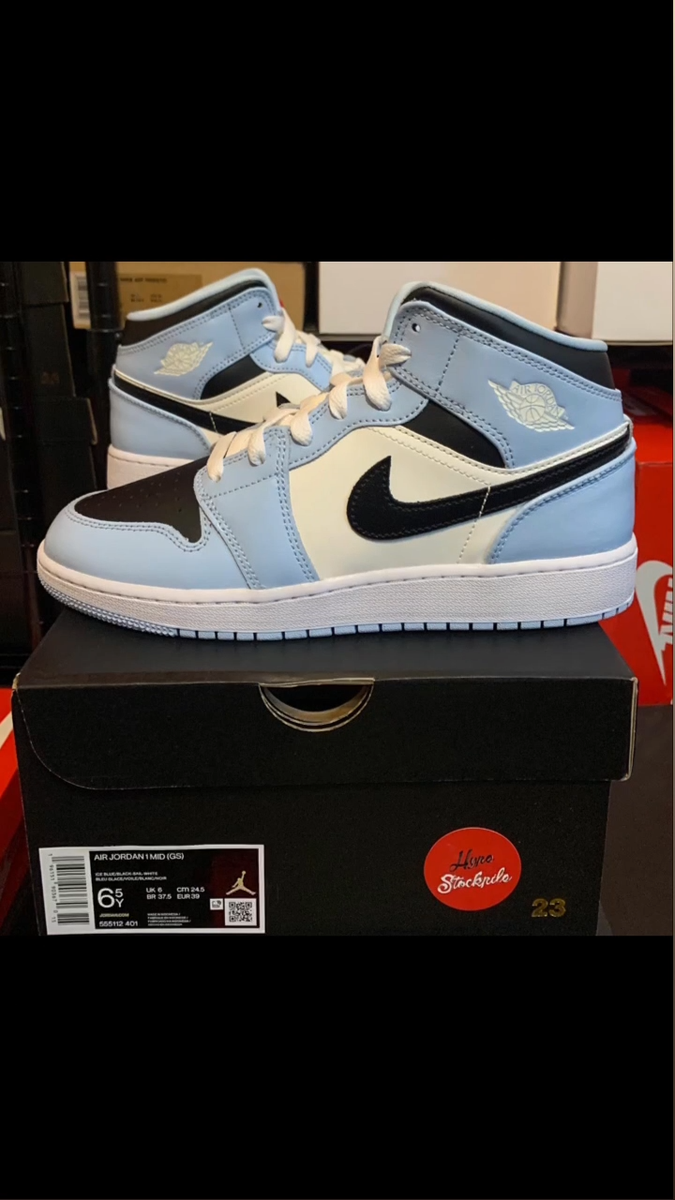 Nike Air Jordan 1 Mid Ice Blue Black White UNC Shoes 555112