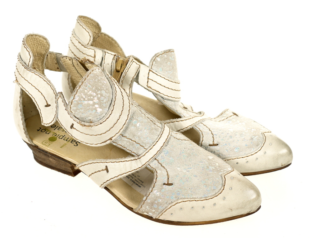 Rovers Schuhe Pumps Musterschuh 52007 Gr. 37 Original Schuhe Neu offWEISS blau Rovers Schuhe Pumps Musterschuh 52007 Gr. 37 Original Schuhe Neu offWEISS blau