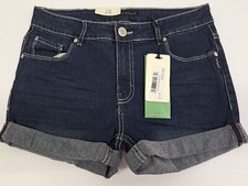 NWT Silver Jeans Womens 27/28 Mid Rise Denim Shorts Embroidered Cuffed 3067