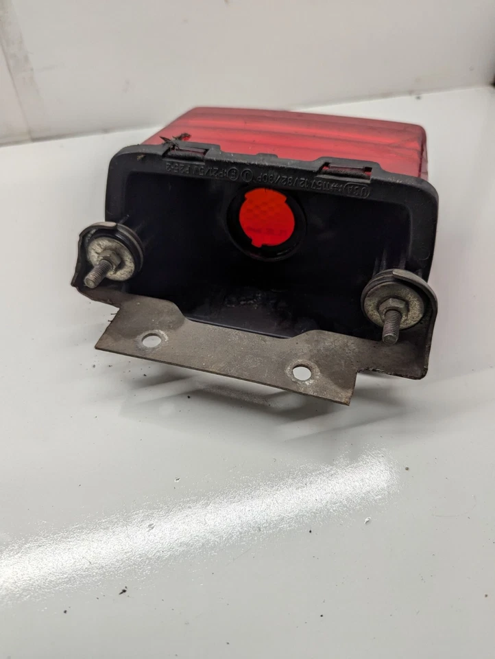 Luz de freno trasera Yamaha Radian Yx600 OEM 1986-1990 Foto 3 de 4