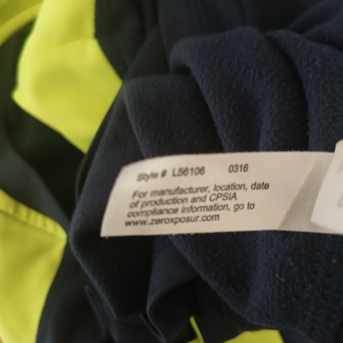 ZeroXposur Boy's Navy And Gold ZX Dri Tech Athletic Shirt Size M