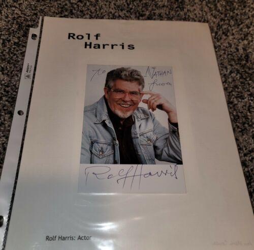 ROLF HARRIS -  Hand Signed Photo AUSTRALIAN ARTIST & ENTERTAINER Super Rare !! - Picture 1 of 3