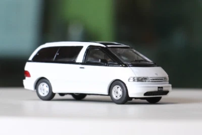 GCD 1:64 Toyota Previa 1st Generation Bullet White Alloy Car Model