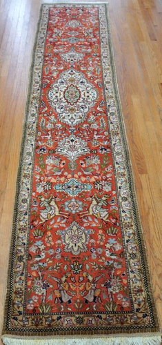 Antique Tabrizz Hunting Scene 2'4" x12'6" Hand Knotted Wool Runner Oriental Rug - 第 1/21 張圖片