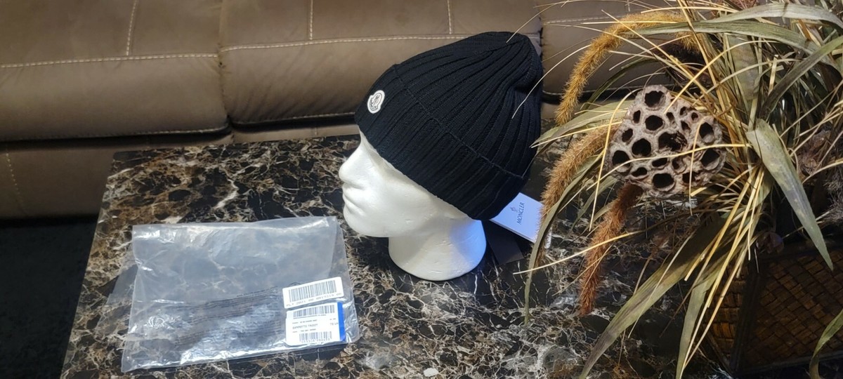 Moncler Berretto Tricot Rib-Knit Beanie ⚫ | eBay