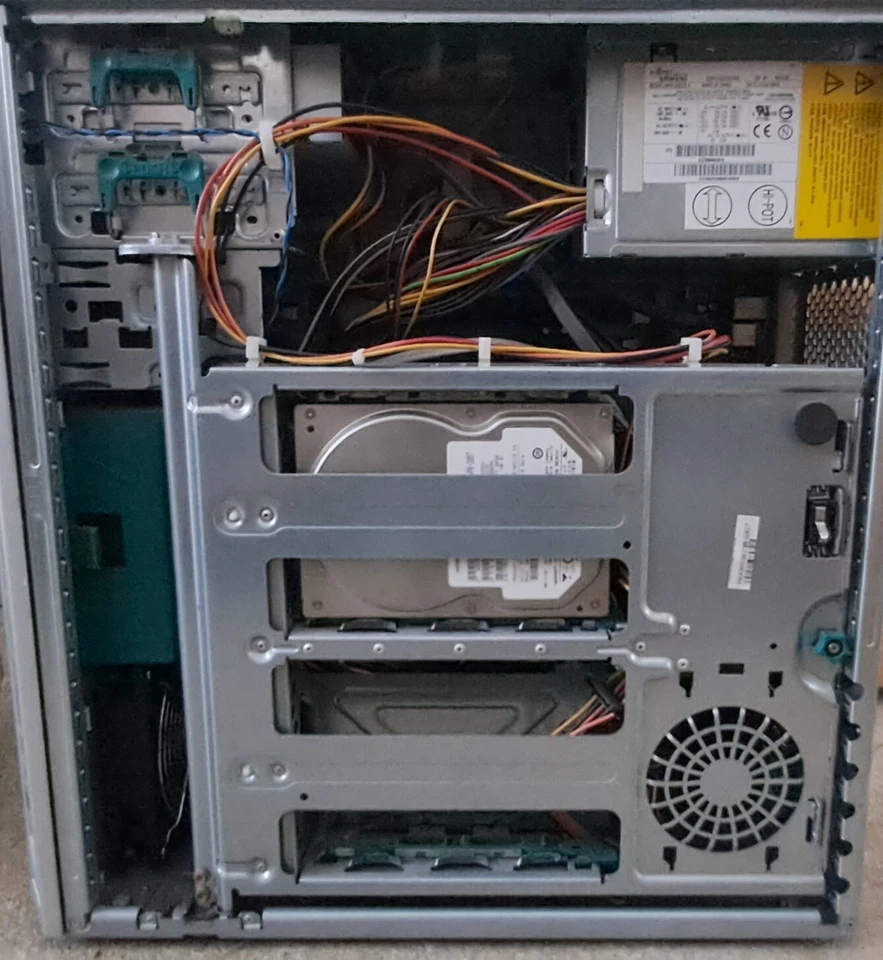 XP PC FUJITSU SIEMENS CELSIUS W350 Workstation D2317 2x 2,8GHz 1GB 80GB RS-232 - Bild 3 von 4