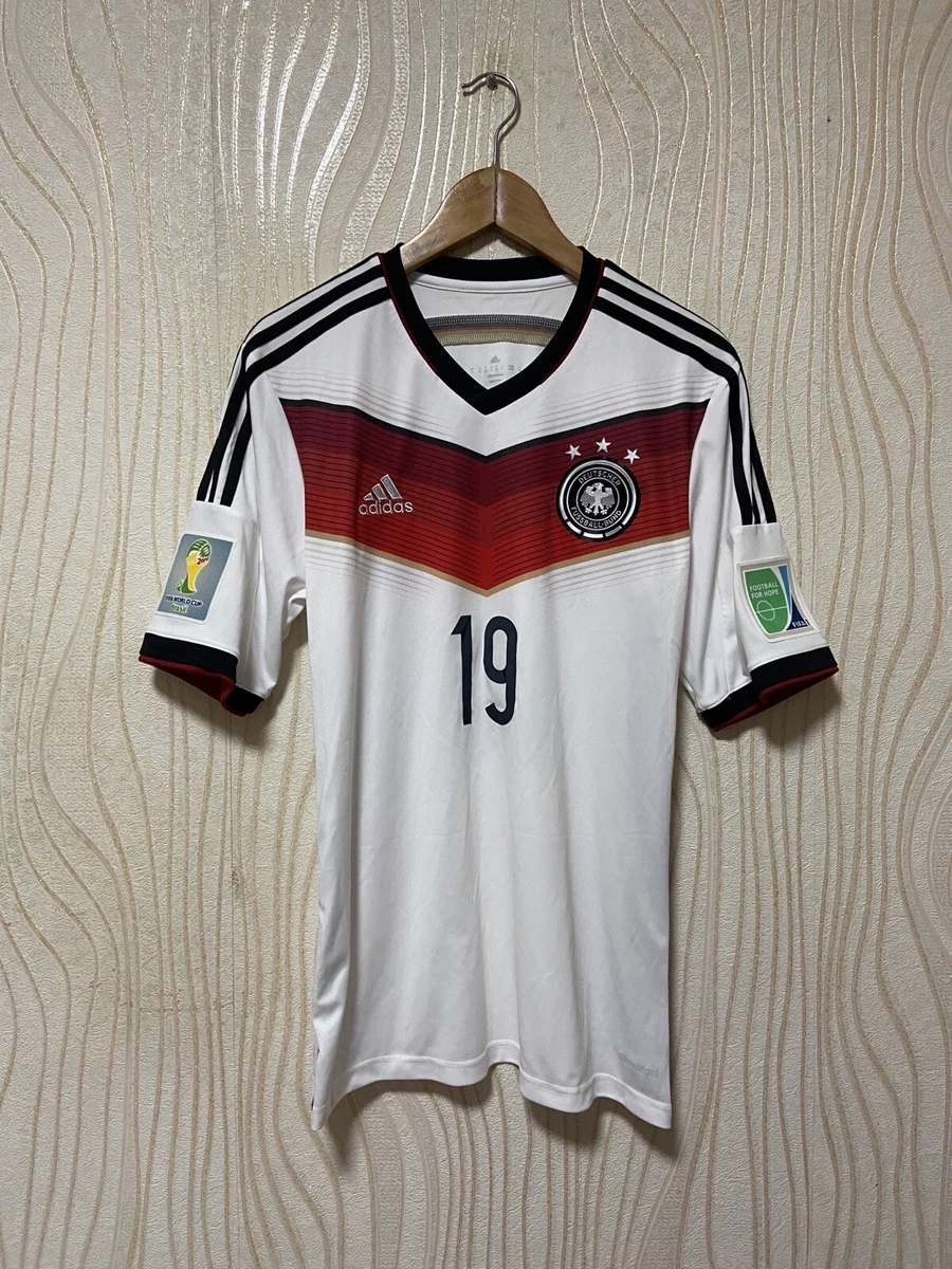 Preços baixos em Mario Gotze Alemanha Camisas de futebol da Equipe
