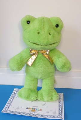 BUILD A BEAR GRÜNER FRÜHLINGSFROSCH PLÜSCH MIT ZERTIFIKAT & GOLDENER SCHLEIFE NEU MIT ETIKETT 