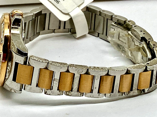 Bulova Women's Watch 98R234 Marine Star Series L Quartz 23 Diamonds 32mm DEFECT - Picture 7 of 15