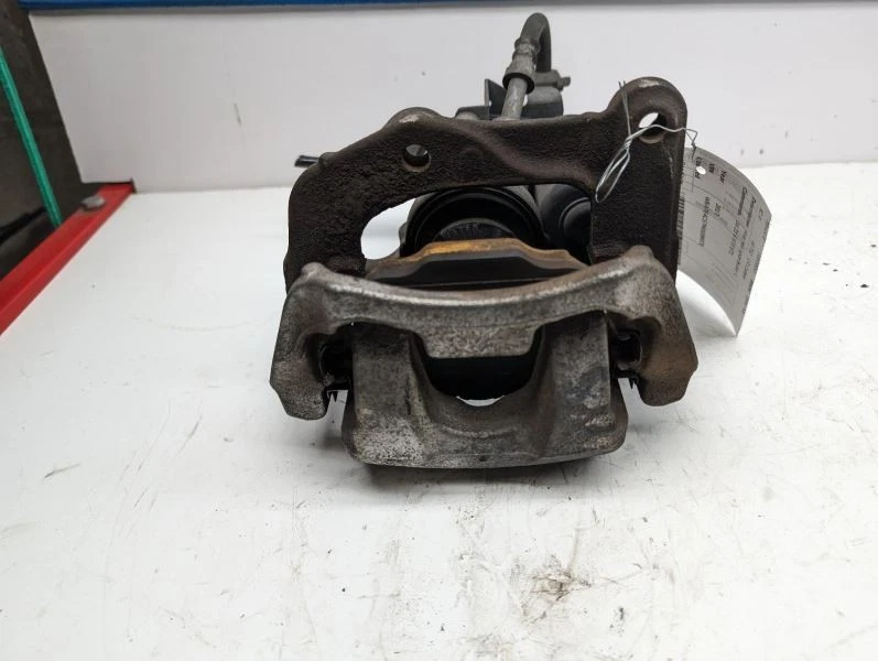 Pinza trasera izquierda conductor sin freno deportivo compatible con BMW 740i 752226 16-19 Foto 2 de 4