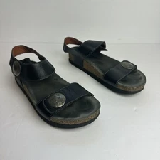 Taos Luckie Sandals Women’s Size 9 or 9.5 Shoes Black Leather Metal Adjustable