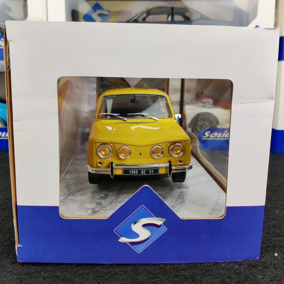 AUTO SOLIDA RENAULT 8 S GIALLA 1968 1:18 IN SCATOLA S1803609 - Immagine 4 di 4